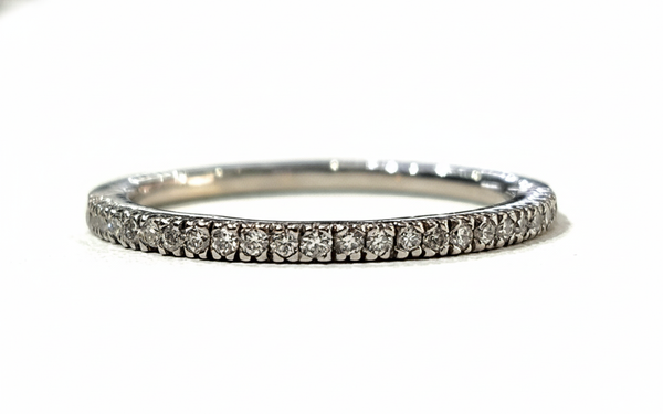 Round Prong-Set Diamond Band in 14kt White Gold