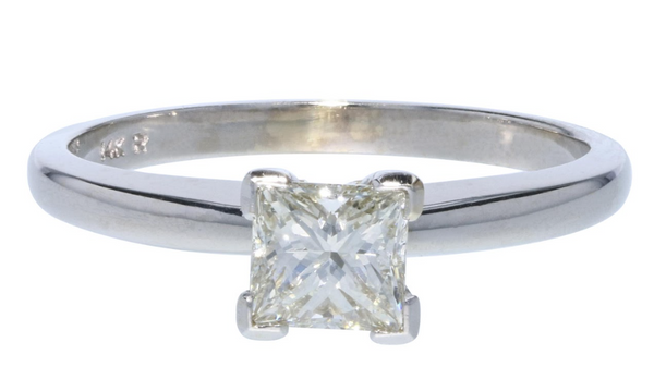 Diamond Engagement Ring in 14K Yellow Gold