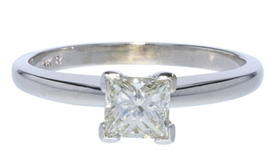 Diamond Engagement Ring in 14K Yellow Gold
