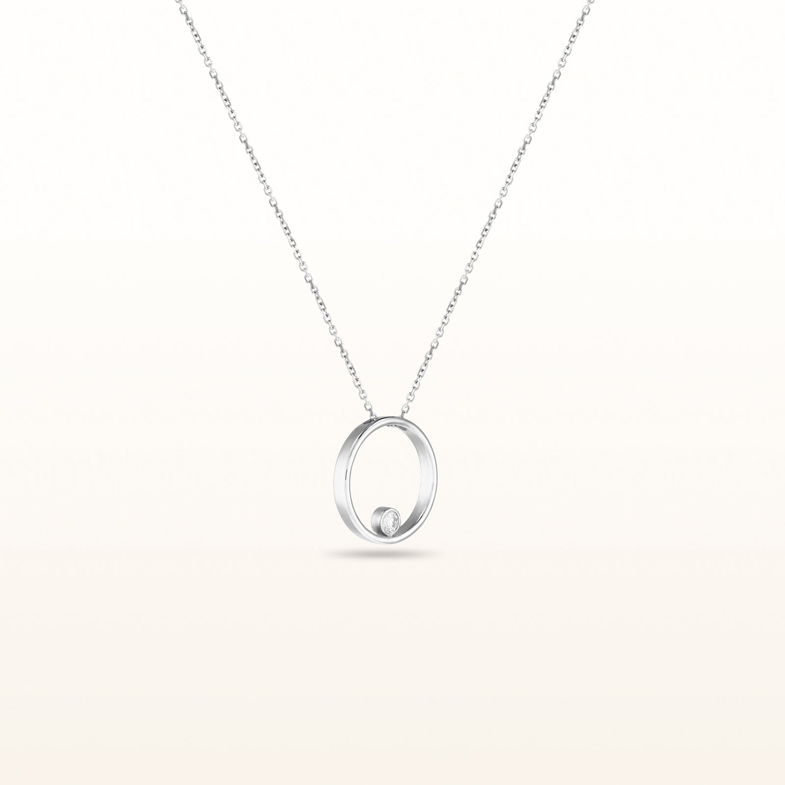 Round Diamond Circle Pendant in 14kt White Gold