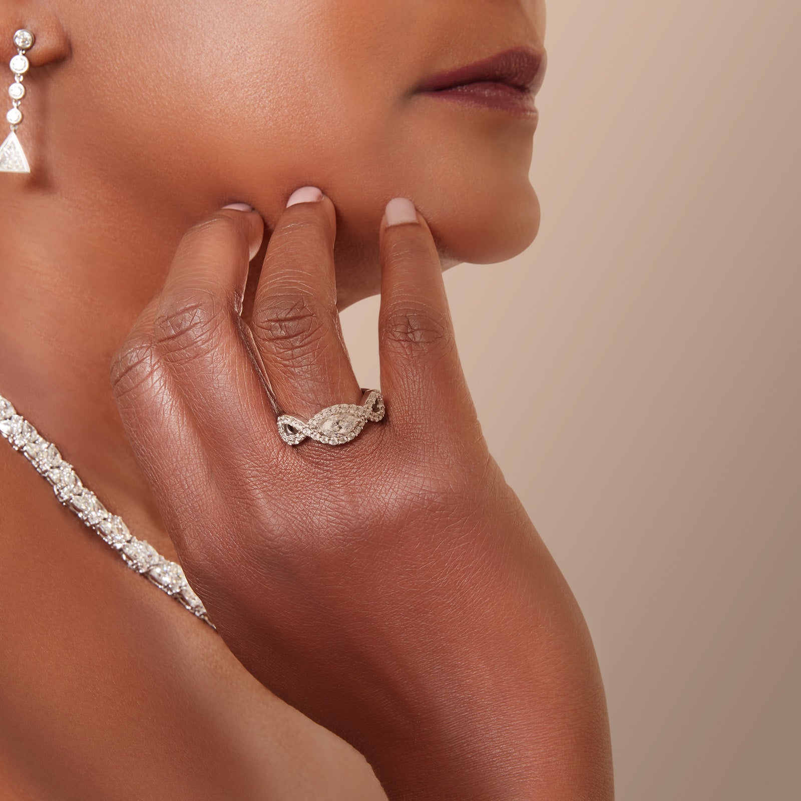 Marquise and Round Diamond Ribbon Ring in 14kt White Gold